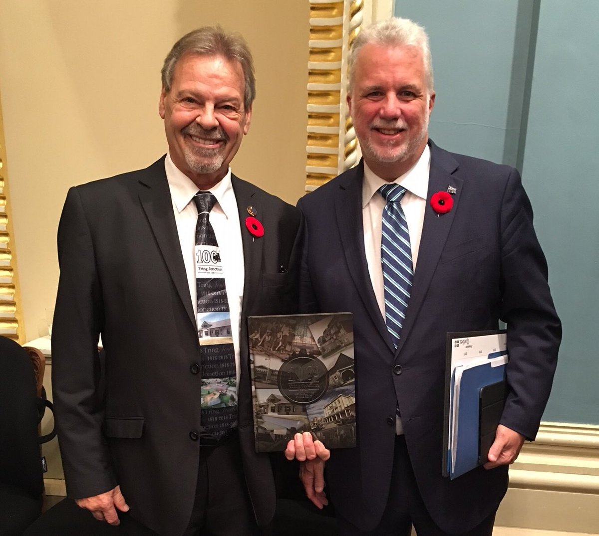 AndreSpenard's tweet photo. 07/11/17 : Merci au #pmqc @phcouillard de m’avoir accordé un moment pour souligner le centenaire de #tringjonction. #beaucenord #caq #assnat https://t.co/xLBKQk5BDe