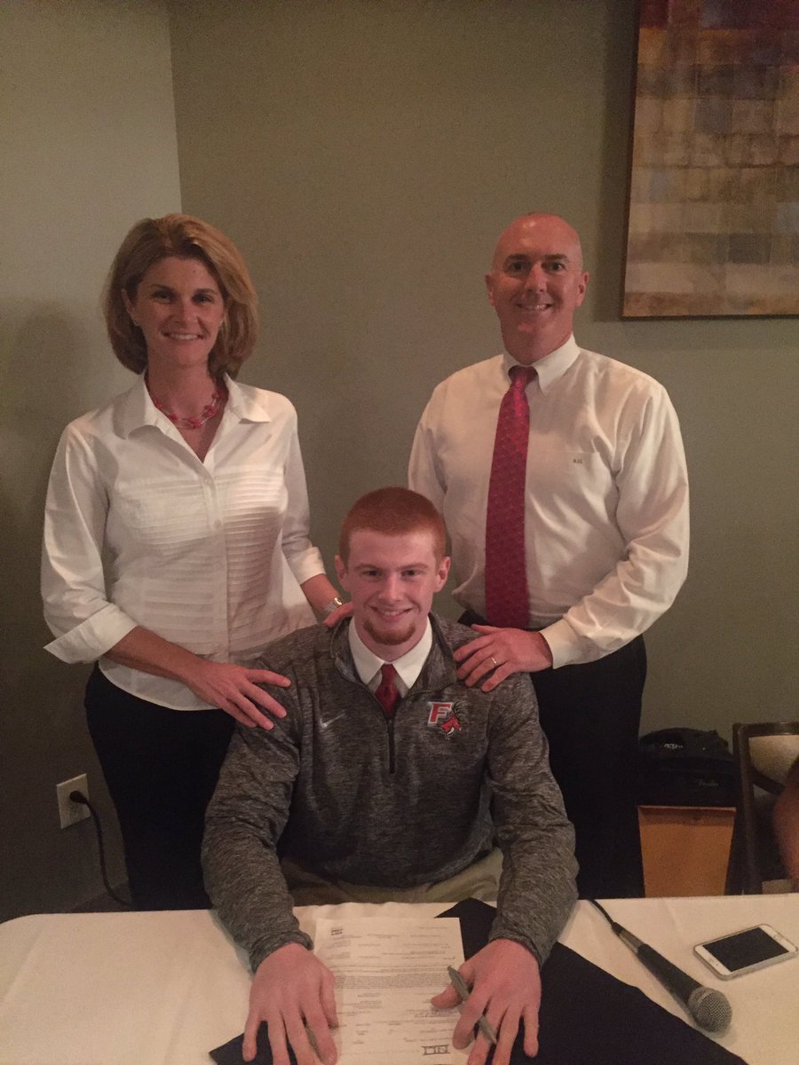 Post161Baseball's tweet image. Proud to be part of the moment when our very own Walker Sutman signed his NLI to attend Fairfield University.  The @FairfieldStags have a true Student-Athlete coming their way! Walker always #playsforthenameonhischest