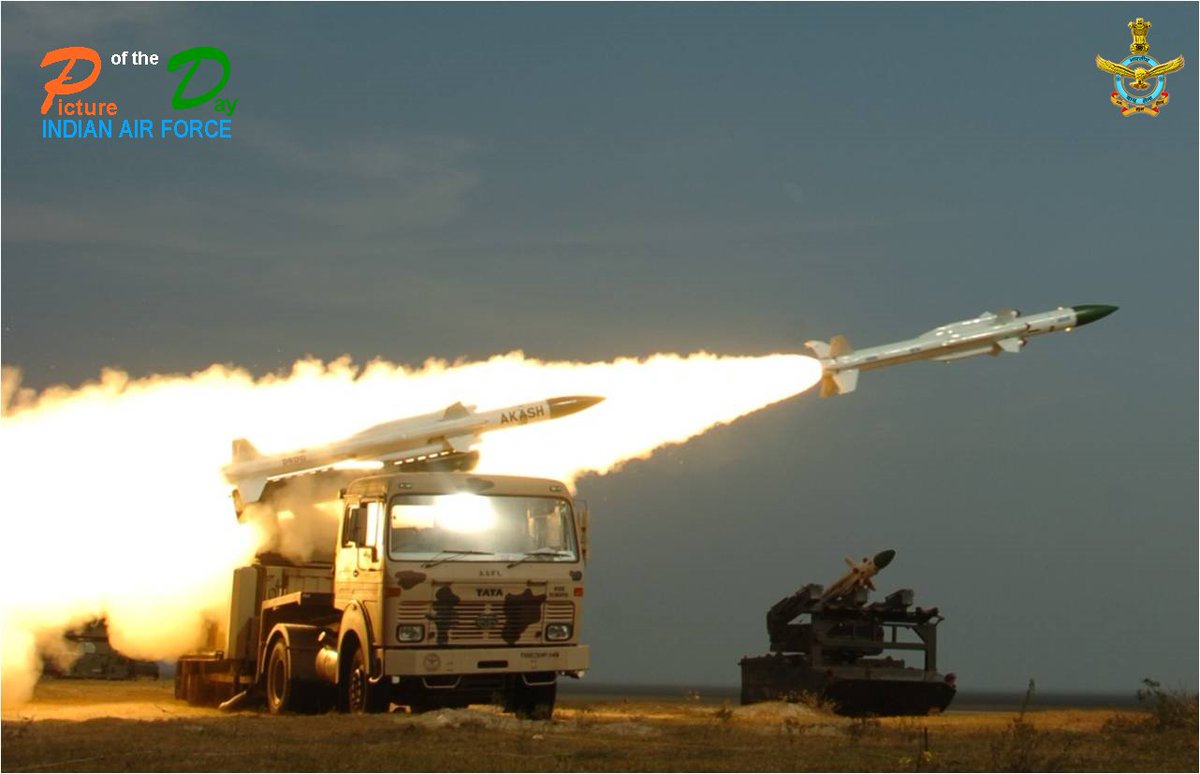 #PictureOfTheDay : #Akash #SurfaceToAir #MissileSystem #AirDefence #IAF #AirWarriors #GuardiansofTheSky #TouchTheSkyWithGlory.
Read more on goo.gl/jcQMQE