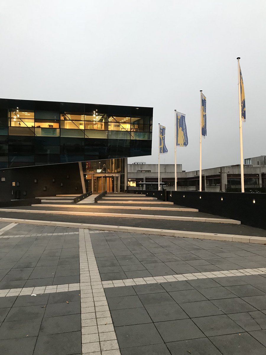 Eén van de laatste meetings van het jaar <a href="/LandstedeBasket/">Landstede Hammers</a> vanochtend! #vergaderlocatie #netwerken #Zwolle