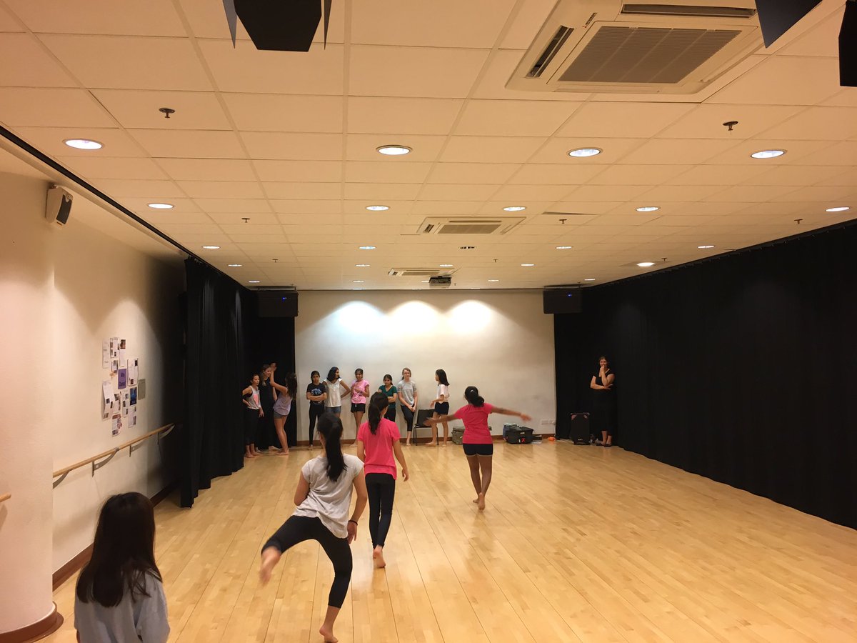 This morning students are listening to the music and feeling the emotions in preparation for their contemporary routing #wis_hk
