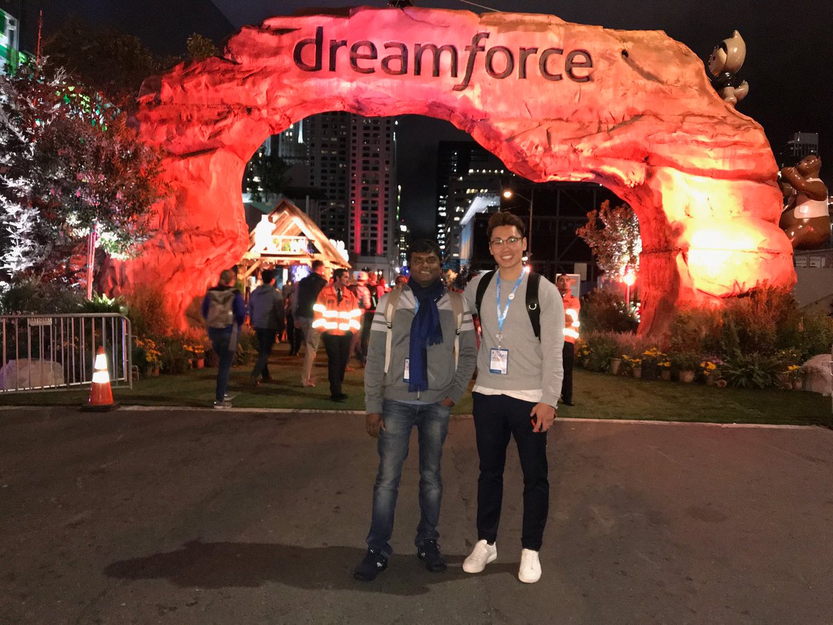 manimaran99's tweet photo. #DF17  @salesforce @SlalomSV  #iamwithslalom https://t.co/UDFb95EL1h