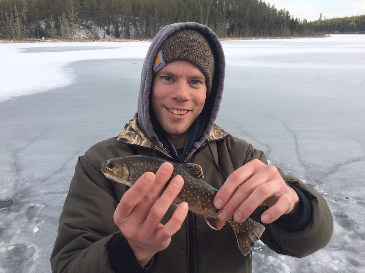RyanTour's tweet photo. Back at it again! @JawJackerFishin @FISHBUMstore #icefishing #saskatchewan #canada #exploresask #fishing #brooktrout #catchandrelease #Fish https://t.co/8lxSTD6FYL