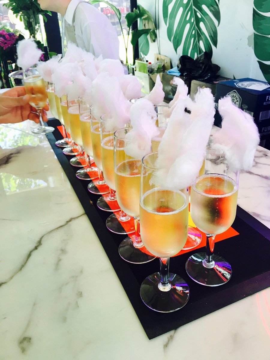 Bottoms up! It's #OaksDay in the #KIISGLASSHOUSE at #Flemington for the #MelbCupCarnival!