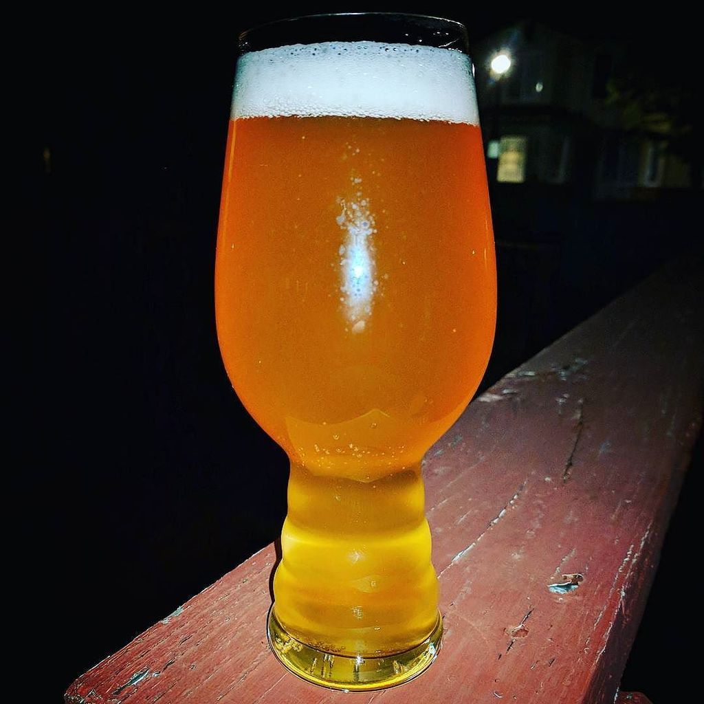 Oh damn, Yvonne! That's a french-ass saison! Introducing Yvonne our latest and greatest Saison. Dry as can be and … ift.tt/2znUIIj