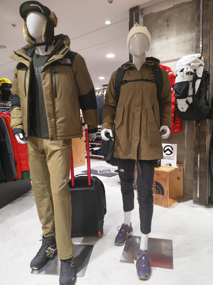 石井スポーツ公式 登山 アウトドア No Twitter Ibs石井スポーツ福岡店 です そろそろ寒くなってきましたね ノースフェイス冬物コーナー拡大中 取扱い店舗が限られている話題のサミットシリーズも見れますよー 092 737 9136 ノースフェイス トラベル