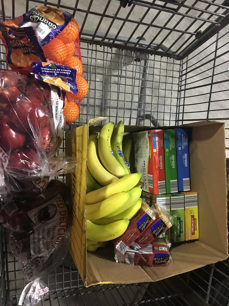 MarchForSciHou's tweet photo. We’re really stretching the 💰$💰 from yesterday’s last minute donors! We managed to get ALL the snacks & hydration for #DriveForScience and still have a lil left for our other last minute items!
(Not shown: 4 cases of h2o!💧)
#ScienceMarchHou #AllRelativelyHealthy! #THANKYOU💜 https://t.co/Rg0SUvee8W
