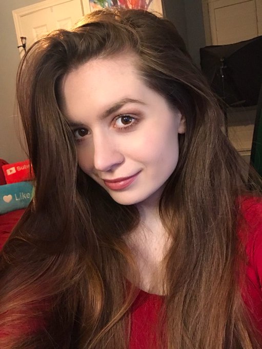 Bout to be live on twwwwiiiitch bitches https://t.co/pLDnqQurF3 https://t.co/9OPyB2Is7e<a href="/tag/booty"class="tags"><span>#booty</span></a><a href="/tag/straightoutta"class="tags"><span>#straightoutta</span></a><a href="/tag/igottatry"class="tags"><span>#igottatry</span></a>