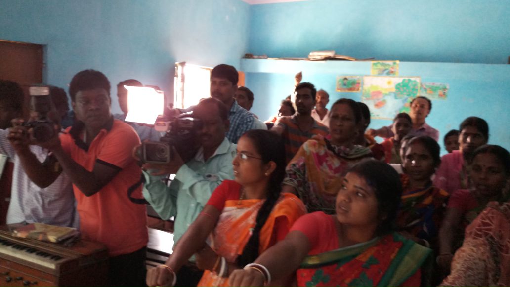 CoalIndiaHQ's tweet photo. CIL organised a campaign on “Awareness Creation in Gram Sabhas” in Rural &amp; Semi-Urban areas for Public Participation in Promoting Integrity &amp; Eradicating Corruption, as part of the #vigilanceweek2017 at Gram Sabha Sarbari, Purulia &amp; Digha Gram Panchayat in West Bengal. https://t.co/vbVJyKzj2y