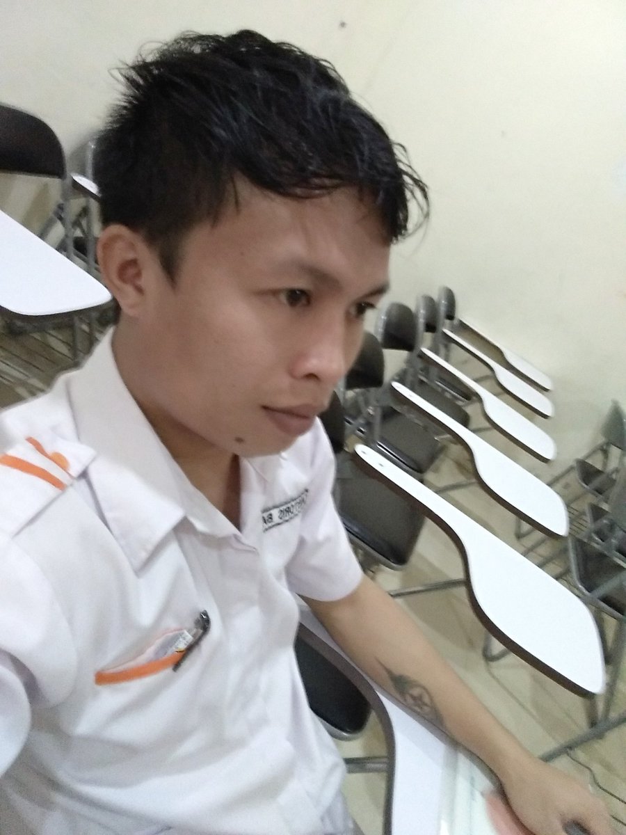 Storell2's tweet image. 