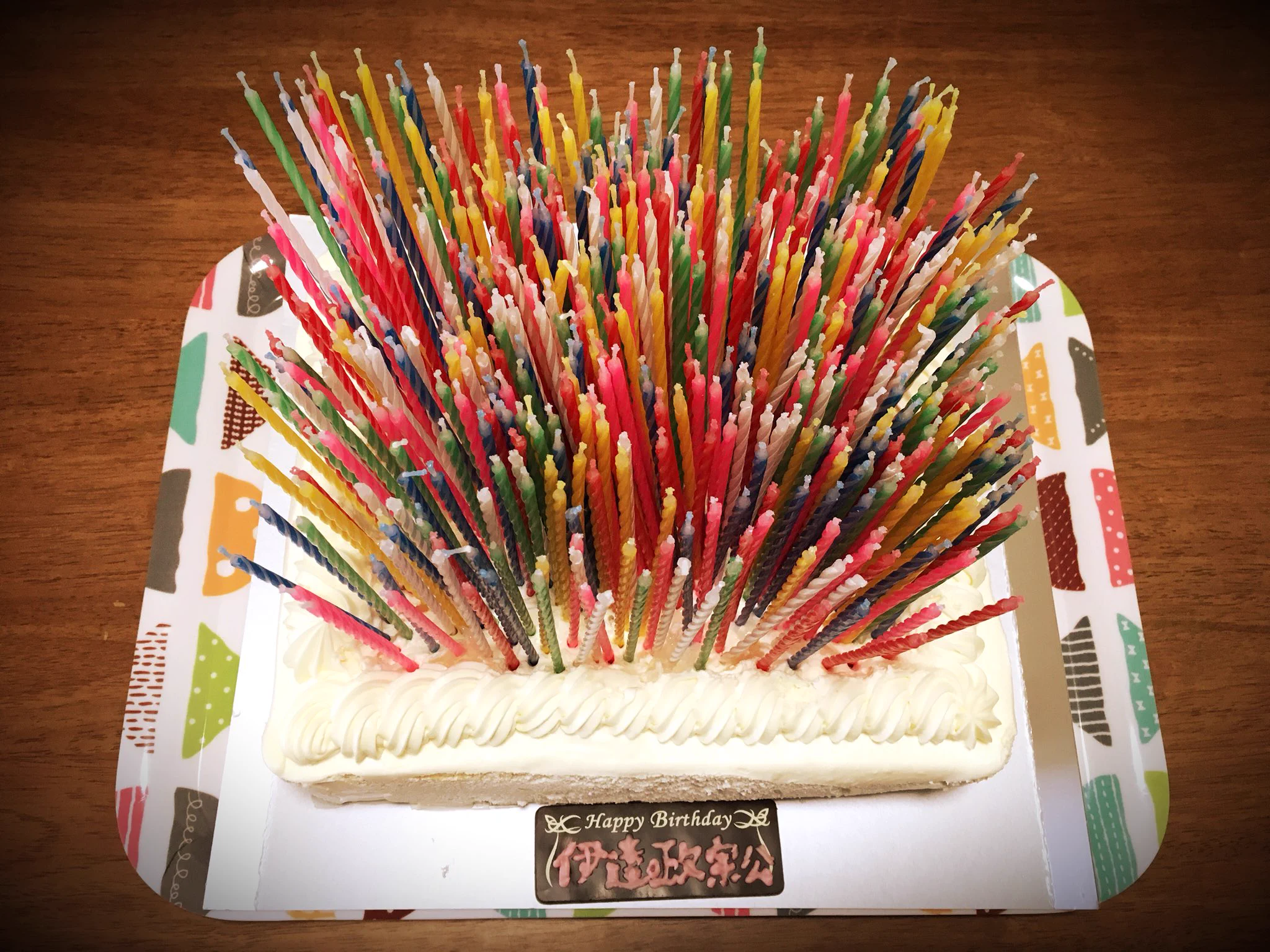 伊達政宗生誕450年！それを祝ってケーキにロウソクを立てたらひどいことになったｗｗｗ