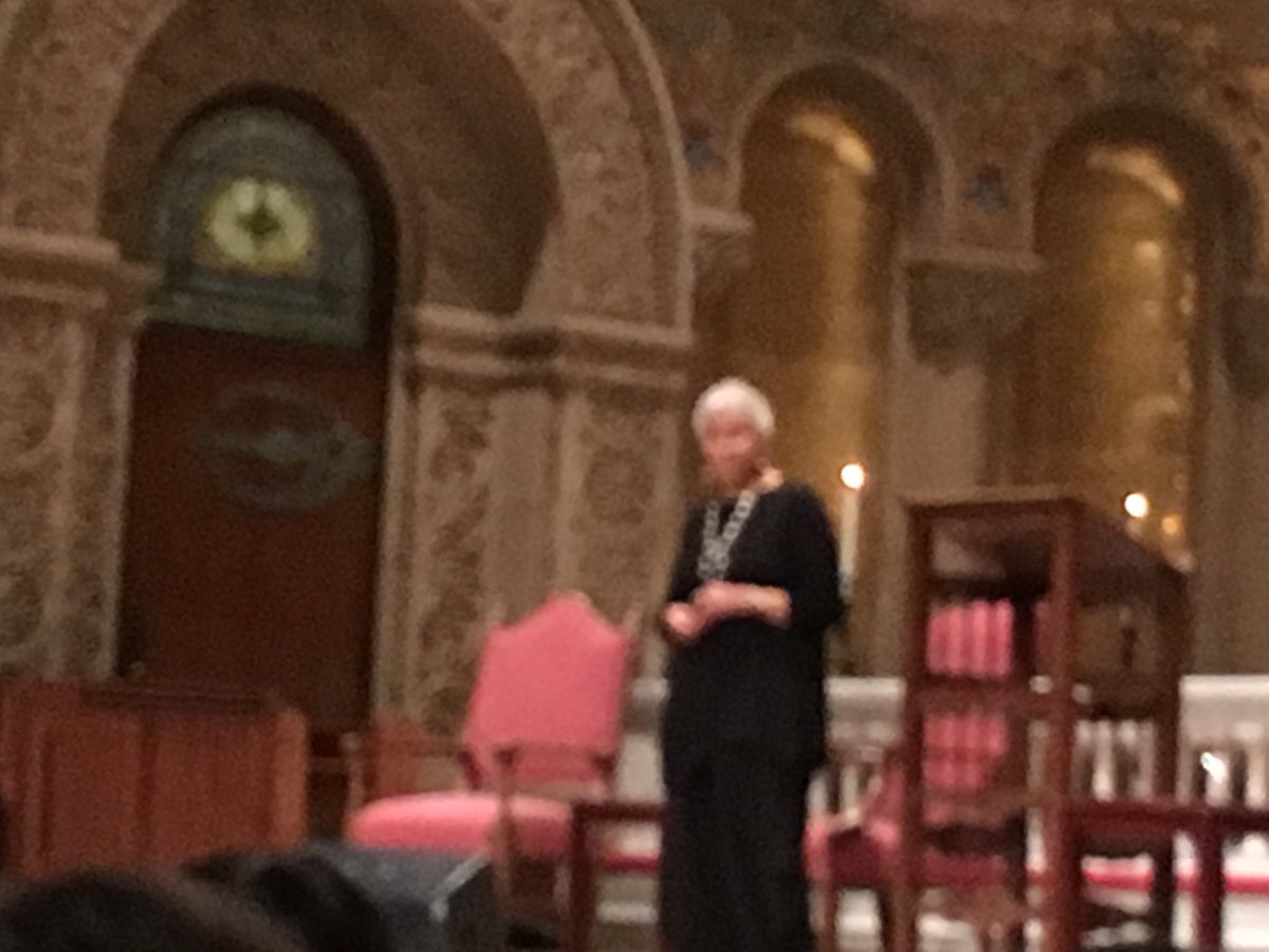 #contemplationbydesign @alicewalker suffering is the great equalizer speaking to a full house <a href="/Stanford/">Stanford University</a>