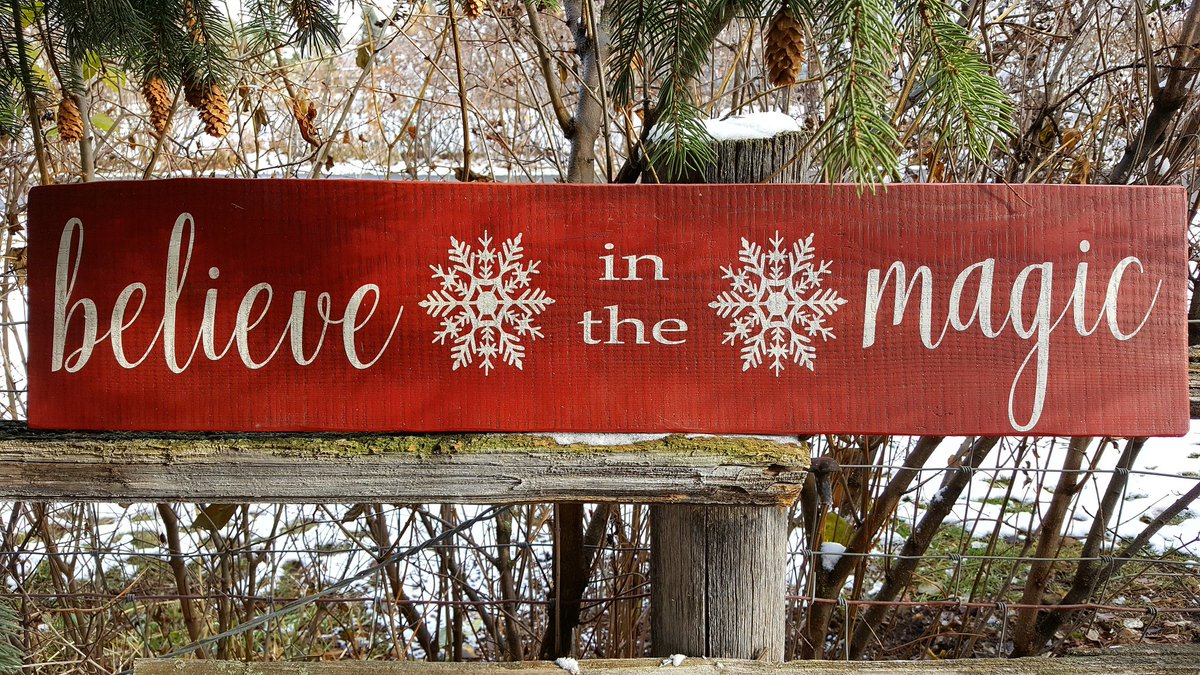 RedsRusticSigns's tweet photo. This weekend kicks off the start of the Christmas season for us. The Prairie Sisters Vintage Christmas Market is on November 11th. Don't miss the fun! #redsrusticsigns #believeinthemagic #christmas #signs https://t.co/bz9CZPRGOg