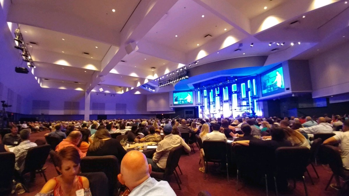 cesleajo's tweet photo. I am grateful for #thisinfluence
Our #Church home #TrinityFellowship ๐โช๏ธ
#TFCHOLLYWOOD #amarillotx #proverbs31 #home #church #GratitudeAdventure #day8 https://t.co/XK1NnGqCvj
