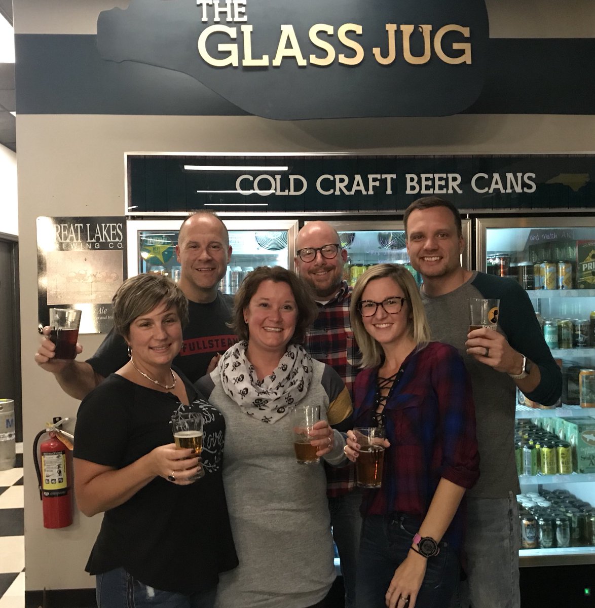 TheEverydayMeg's tweet photo. First week of trivia at the @GlassJug - The Know-It-Ales took FIRST PLACE! Four more weeks to go til we’re officially champs 😜
#NotThatImBragging #WeTotallyKilledIt #BeingOldPaysOff #DontUnderestimateMe #AskMeAboutMyTattoo #TooManyHashtags https://t.co/TLh8CiMuQT