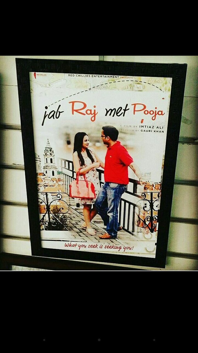 VarietyStoree's tweet image. Customised Jab Harry met Sejal Frame❤❤
#frame #loveframes #sejalframe #customisedgifts #gifts #giftsforhim #onlinestore
#Instagram: The_variety_storee