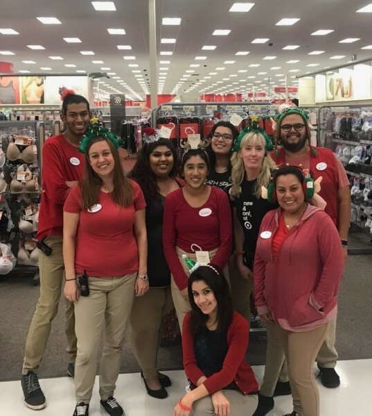 JudithT2468's tweet photo. Some of my team. They make the days full of struggles fun and exciting. #T2468 #wearewarriors #worksomewhere❤ https://t.co/bnOTnzzdgo