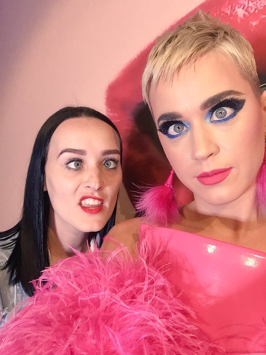 I’m dying 😂 <a href="/katyperry/">KATY PERRY</a>