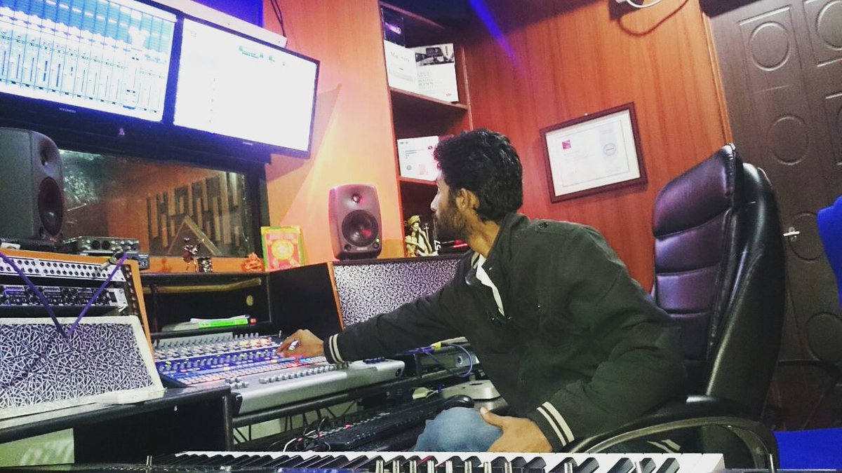 IVijayChaurasia's tweet photo. #Learned #implemented
#new #version #coming #soon
#vj #vjfilms #vjfilmproduction https://t.co/8OP0fQxlyz