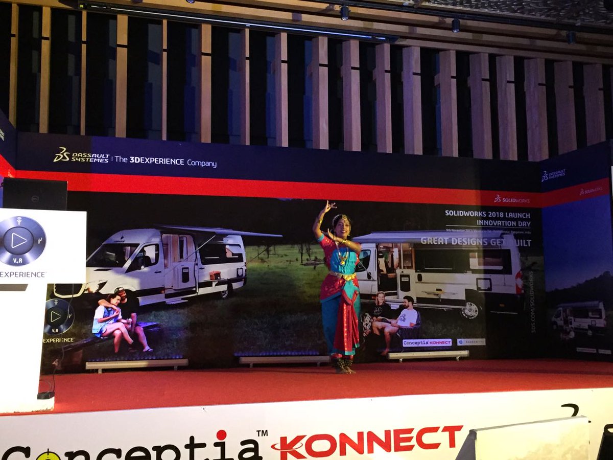 CK_SolidWorks's tweet photo. Talent is another face of innovation. So here we start our innovative event with one power pack performance of one of our Conceptian. #talent #dance #innovatation #SWLAUNCH2018 https://t.co/IpIrPSf6Dz