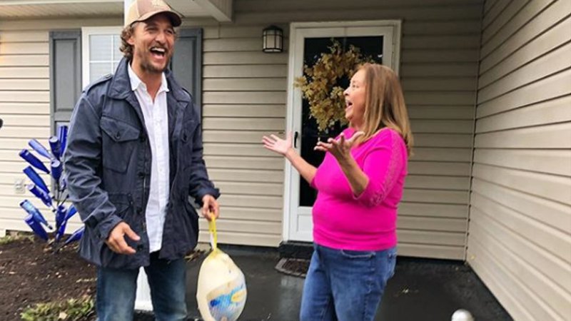 whnt's tweet image. Matthew McConaughey delivers 4,500 free turkeys on his birthday bit.ly/2zn50IR