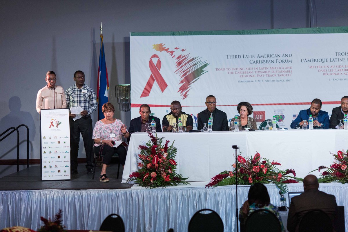 UnaidsLac's tweet photo. Es clave reforzar mecanismos de rendición de cuentas y sistemas de #información para intervenciones + enfocadas, equitativas y eficientes #LACIII https://t.co/c69a1yMAwg