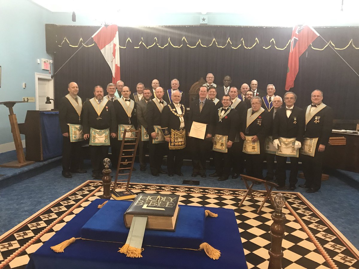 gechlin63's tweet photo. Great 1st ° at St. John’s 63. GM at his home lodge and we virtually had him to ourselves (and vice versatility). He regaled us about his trip to the tercentenary. Great job by the WM. https://t.co/c6XRE54sNk