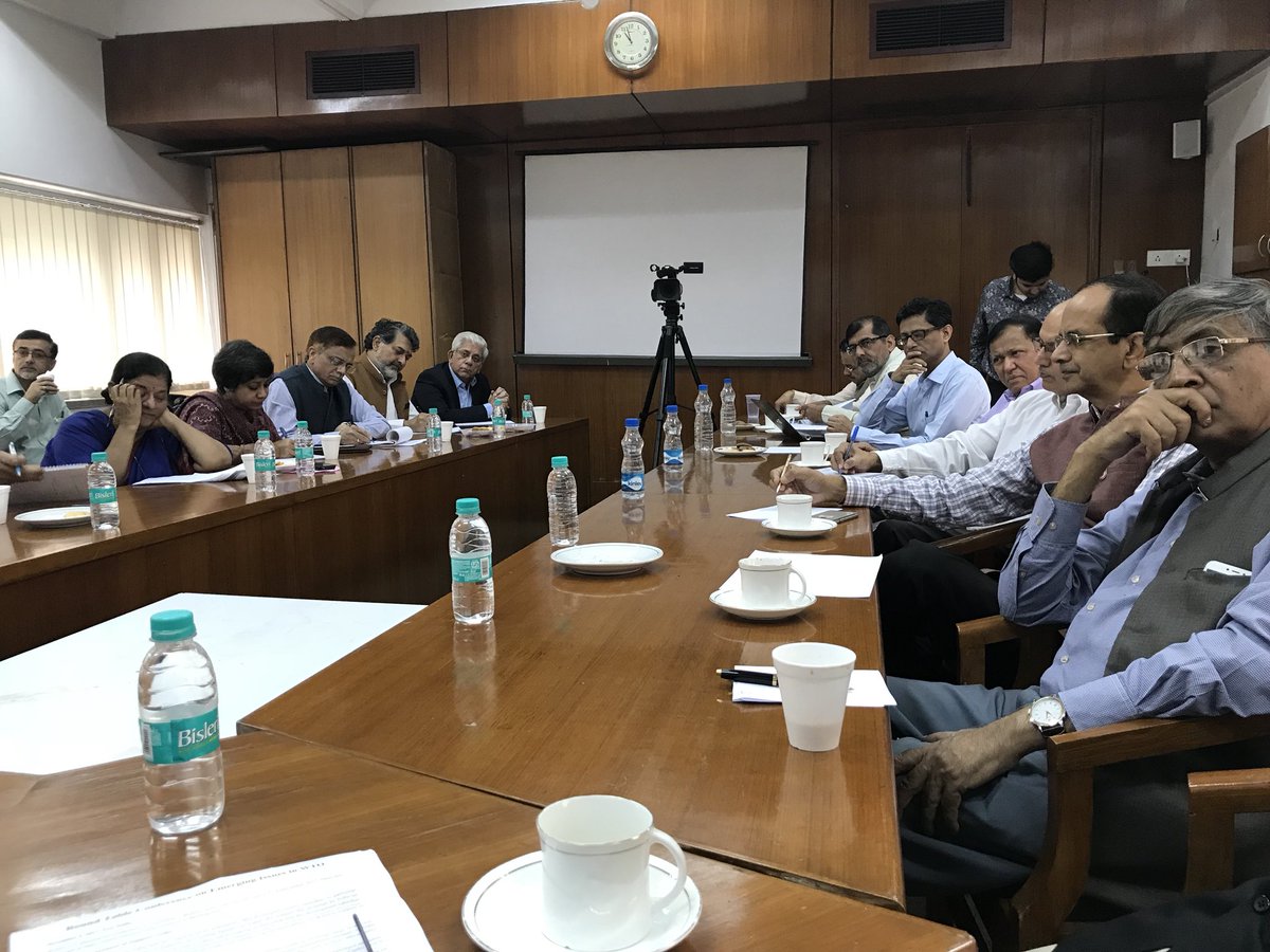ashwani_mahajan's tweet photo. @SwadeshiManch RoundTableConference on #EmergingIssuesinWTO @SSAhluwaliaMP delivers Key Note Address https://t.co/lJx7LQR2wT