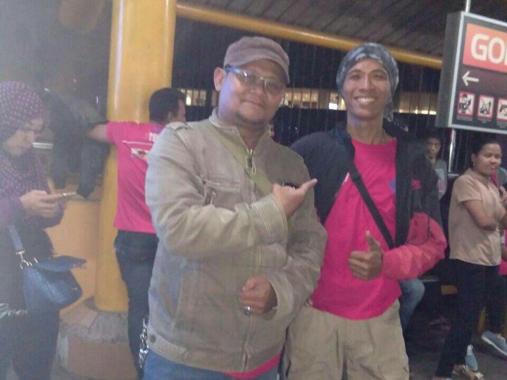 AnakBet4wi's tweet photo. @WalangBuana @rdi971 @ea_minteva alhamdulillah, makasih banyak om sebelumnya smoga sehat sllu amiin #SALAMMISTIS https://t.co/AMlQF9Fyup