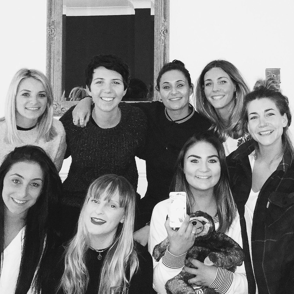 Malihax's tweet photo. Nothing makes me happier than the thought of getting away to spend a weekend with these loves! 😍 #2sleeps https://t.co/kwaLuBT8Qf