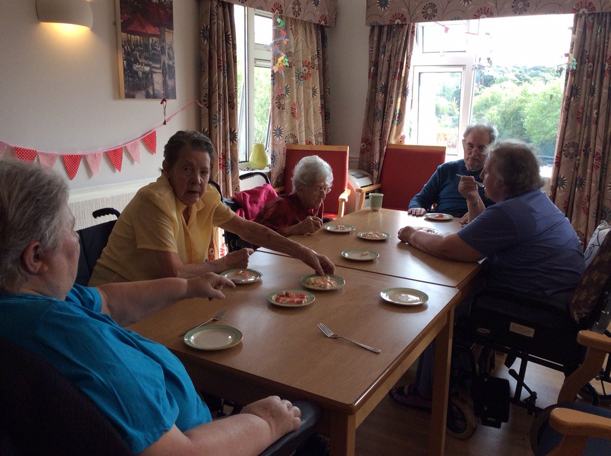 Springhill_Care's tweet photo. Fishing for fun at Riversway Nurisng Home #Bristol
https://t.co/otFVv4s1IW
#ResidentsActivities https://t.co/I3r89rmcou