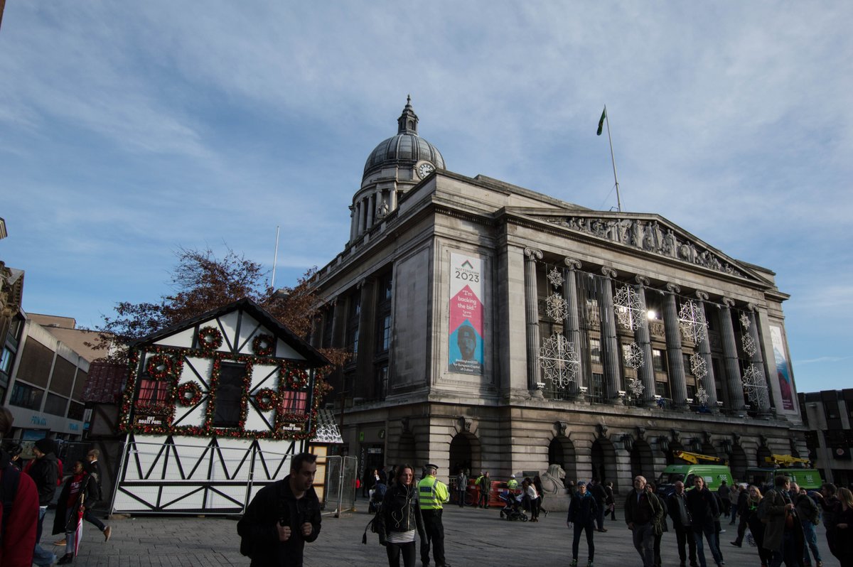 aaron_joppoj's tweet photo. Christmas Is coming to #Nottingham - suppose I should start my shopping. ☃️ https://t.co/WGVeKFrHyX
