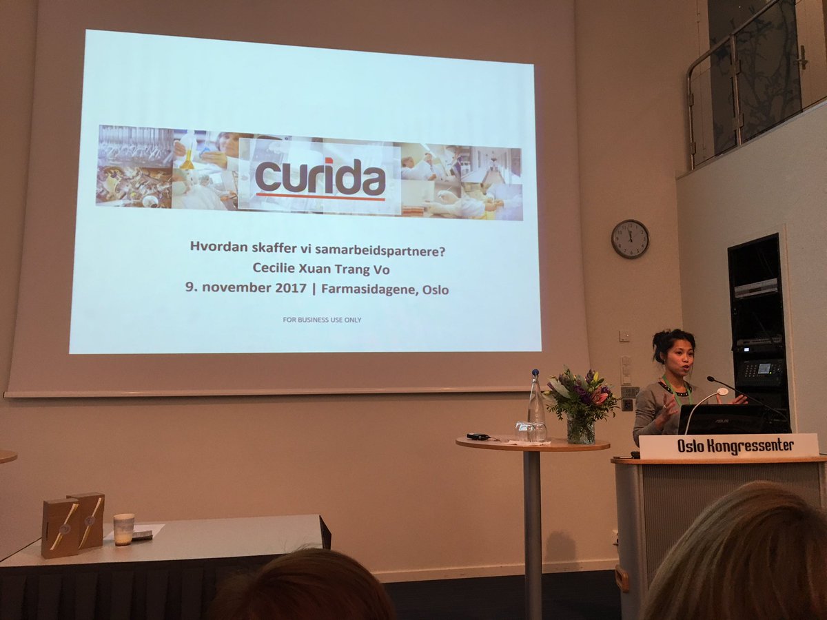 CuridaNO's tweet photo. - Internasjonal konkurranseevne og de rette samarbeidspartnerne. @Cecilie_Vo deler suksessoppskriften på #Farmasidagene2017 https://t.co/AhssHBxKWH