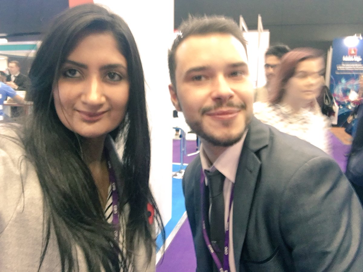 priyadotcom's tweet photo. Always time for a selfie in the exhibition 🤳 @EddPickles #cipdace17 https://t.co/zNIq3J0K6u