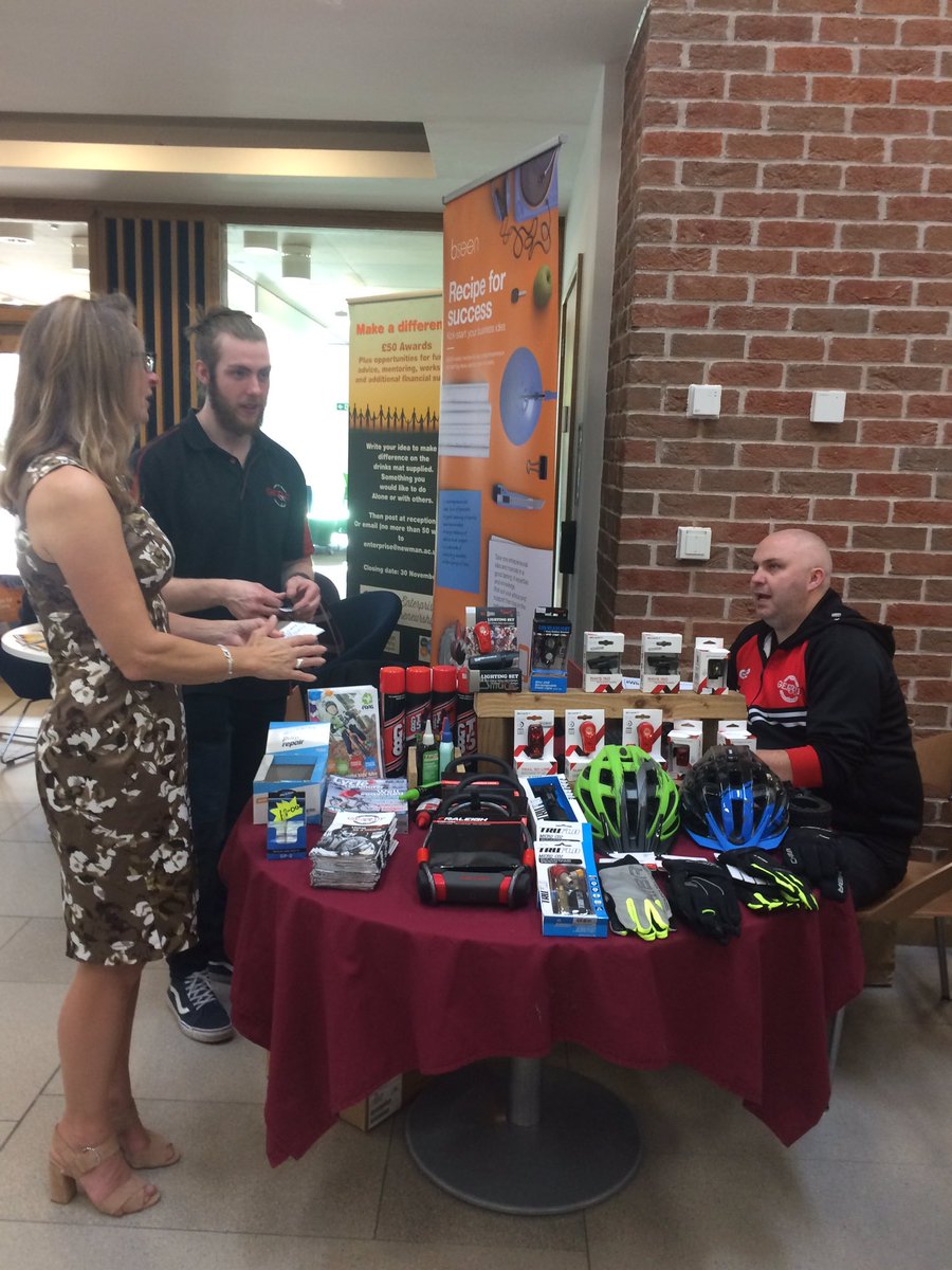 Devenishgirlcic's tweet photo. Lots of #socents showcasing what the do @newman_uni #ExcelEnterprise event today @CitizenHomeJQ @Gear_up100 @feedmycreative @newman_hwb https://t.co/bWhZFvk6hp