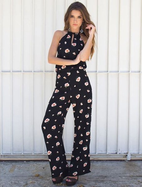 Shop126's tweet photo. A estampa garden é a cara do Alto Verão e fica linda nesse look blusa + pantalona!
Confira em nossas lojas físicas ou em nossa E-Shop:
ref blusa 👉 002996 
ref pantaloon 👉 002999 https://t.co/pRSxqv8CVc