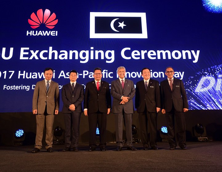 Today, <a href="/Huawei/">Huawei</a> signed 4 MoUs with Malaysian govt, inaugurated OpenLab in Kuala Lumpur. #HID17 

enterpriseinnovation.net/article/huawei…