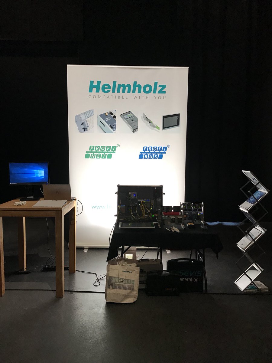 helmholzbenelux's tweet photo. Ready for #PROFIdag #PROFINET Switches #FIREWALL #BRIDGES #DIAGNOSE #andmore! https://t.co/I2h7j3jEoS