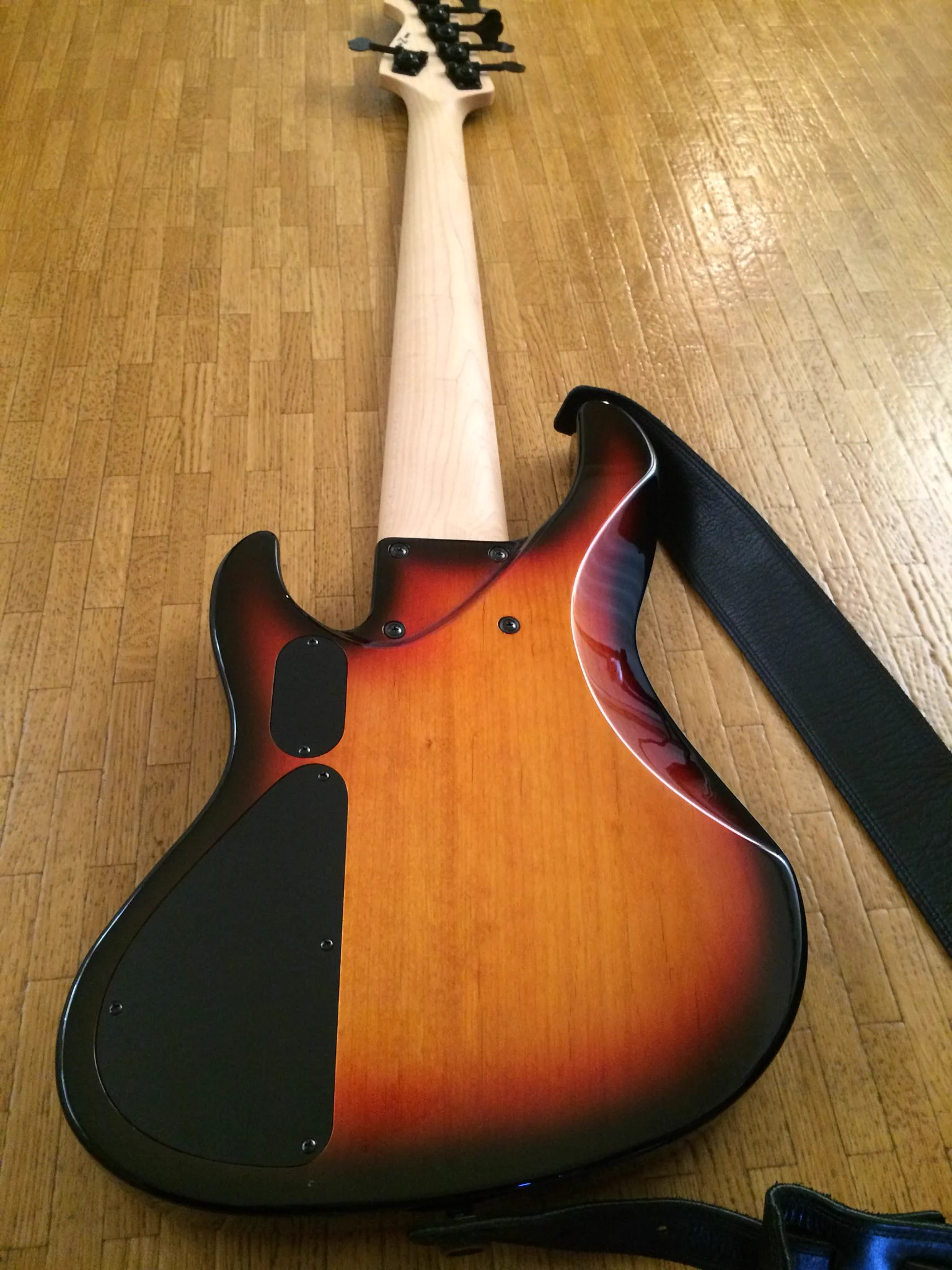 BOH：6string Bass on X: 