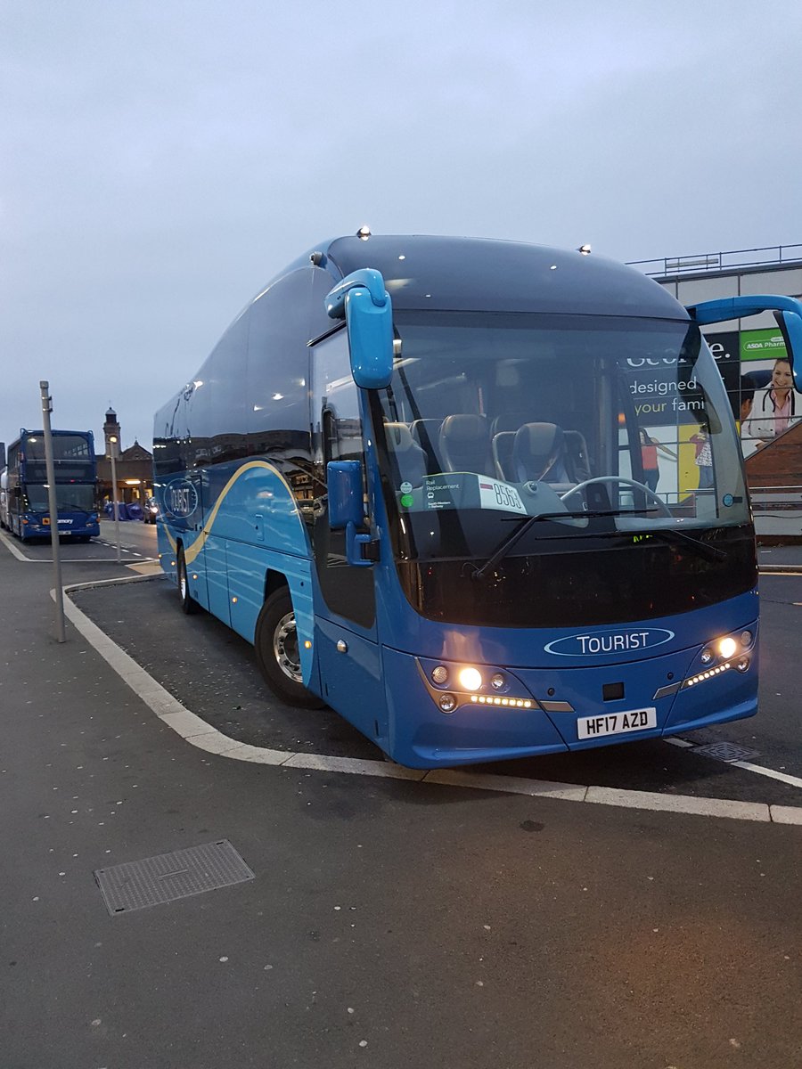 PeteBerry11's tweet photo. At Bournemouth rail station for a bit of rail replacement to Weymouth today @D_Hoskins76 @TouristCoaches @S78Smerdon https://t.co/BYBCJQsWI0