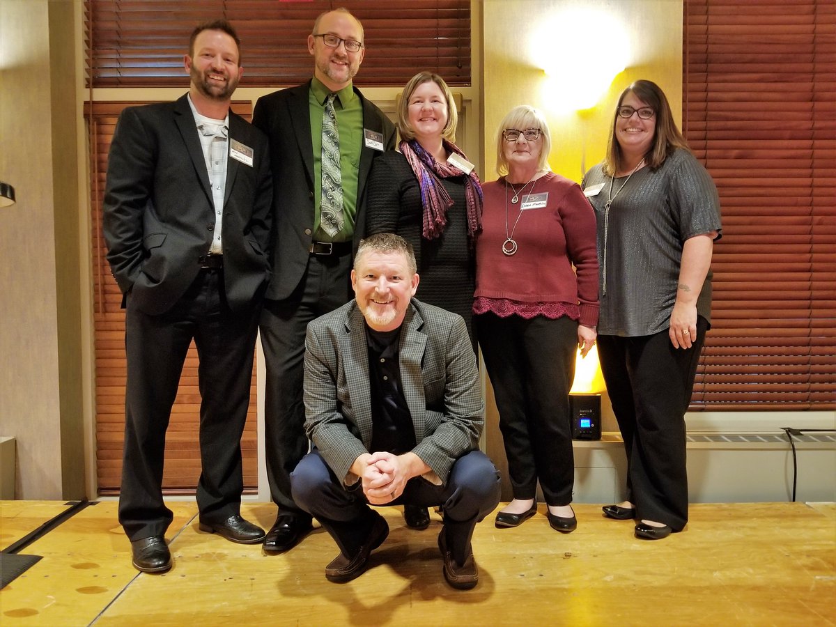 ValpoLife's tweet photo. The entire @IIM_Media team would like to thank everyone that came out to the 6th Annual #goodlifeawards and made it an amazing night!! Congratulations to all our many winners for the evening!!
https://t.co/O45xiDKQC7 https://t.co/85qv4JzVaG