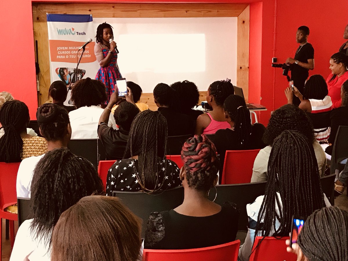 alfredocuanda's tweet photo. There is something 😍 priceless about self empowerment platforms for women using technology. 🙏🏾#muvatech @ideariohub 🇲🇿@MUVA_Moz #batch02 https://t.co/3rOiubp8SK