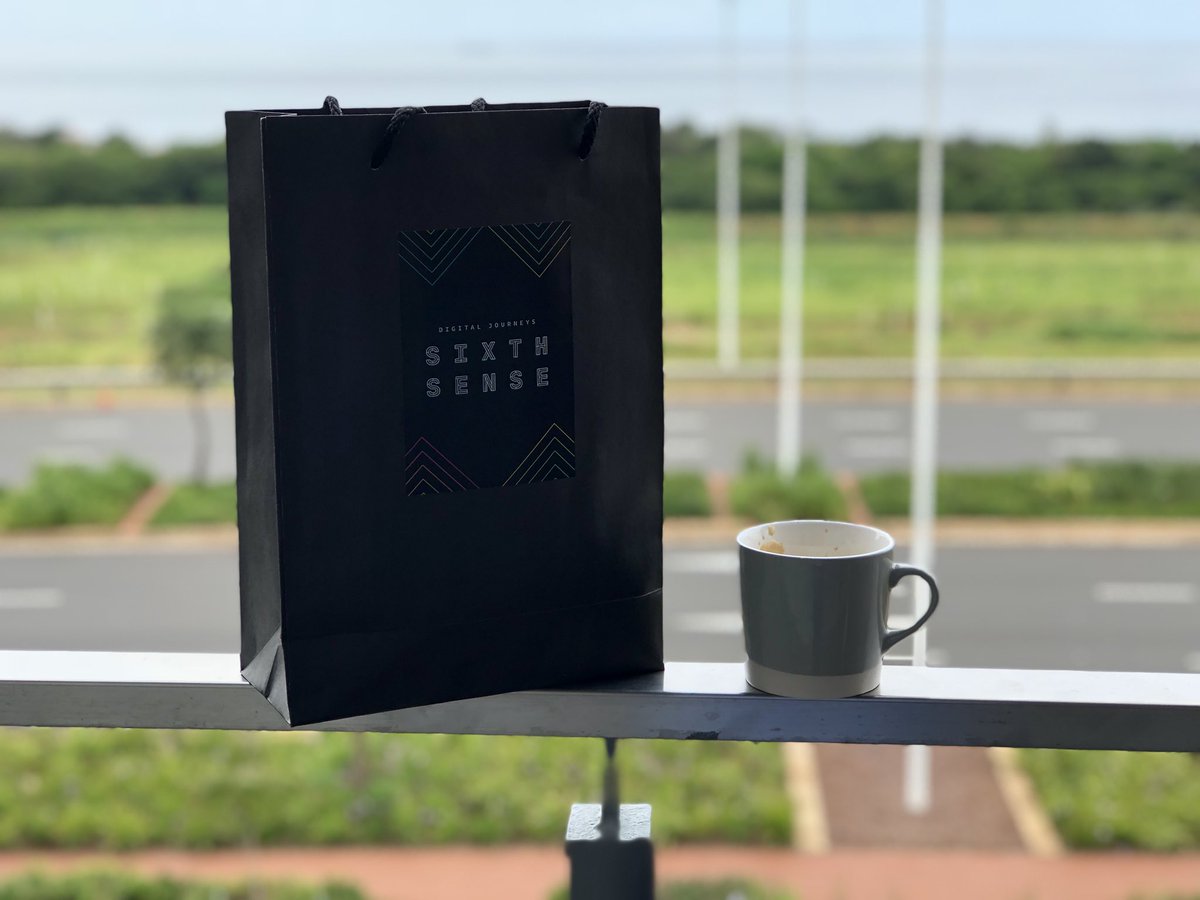 Sheldoncs's tweet image. Excited to be @JellyfishSA_  for #digitaljourneys - and who doesn’t like a good cup of coffee and free stuff 😁😁😁