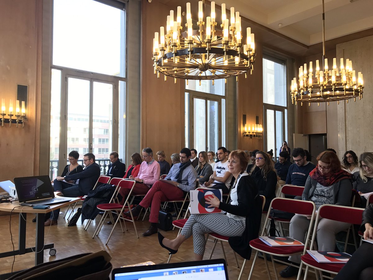 Ce matin nous animons une conf sur le #Marketing d'influence à la <a href="/CCIRouenM/">CCI Rouen Métropole</a> 🙌🏼<a href="/NowSocialFR/">Now Social</a>