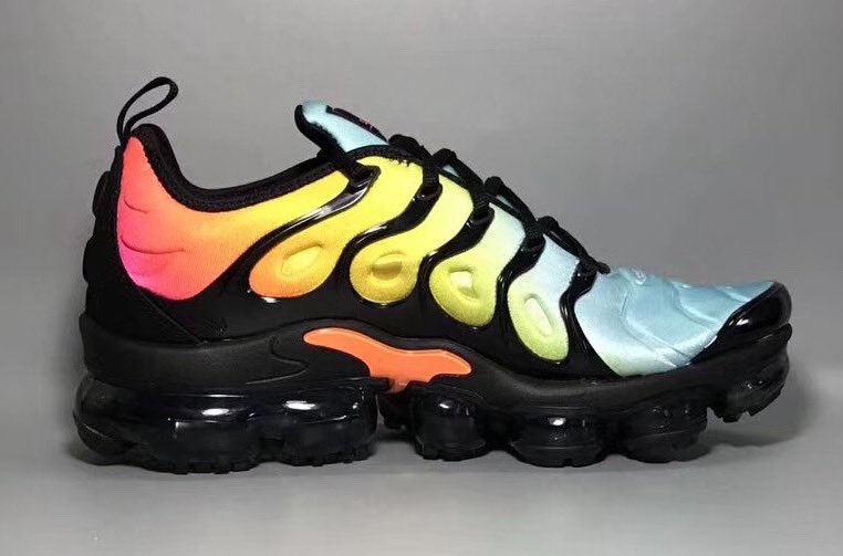 vapormax plus 2017