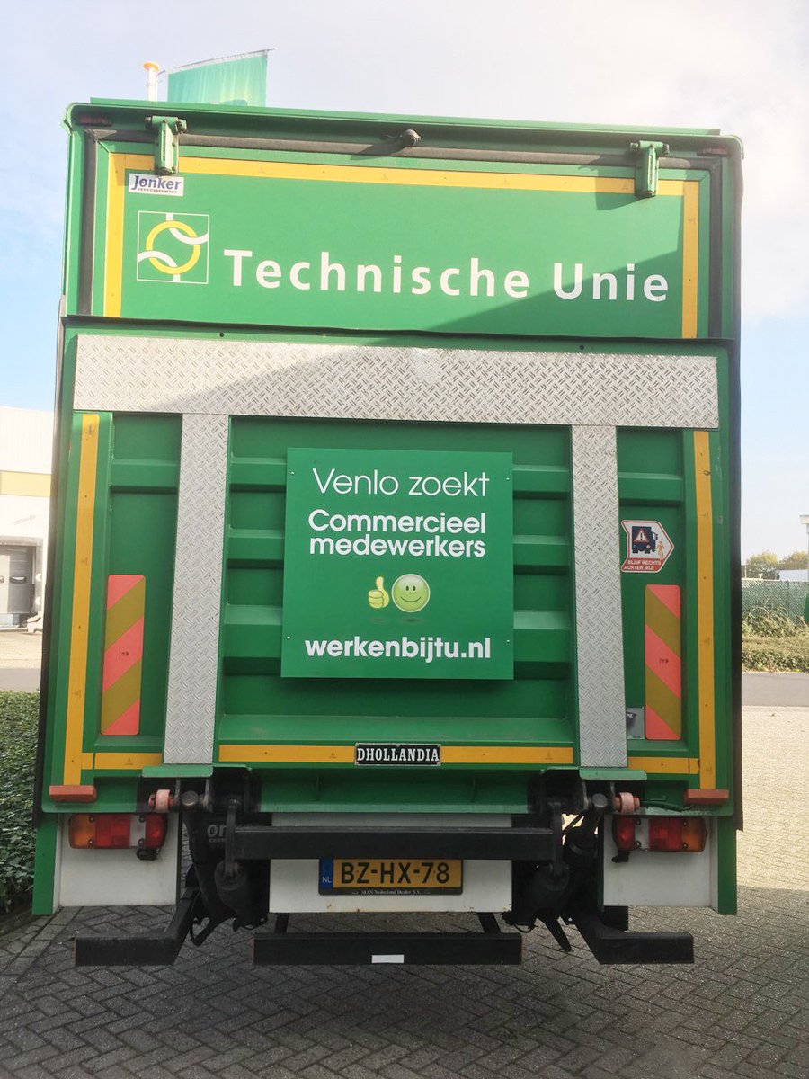 #DoorgroeiDonderdag start met een nieuwtje. Op onze trucks tref je tegenwoordig actuele vacatures aan! In regio Venlo hebben ze de primeur.