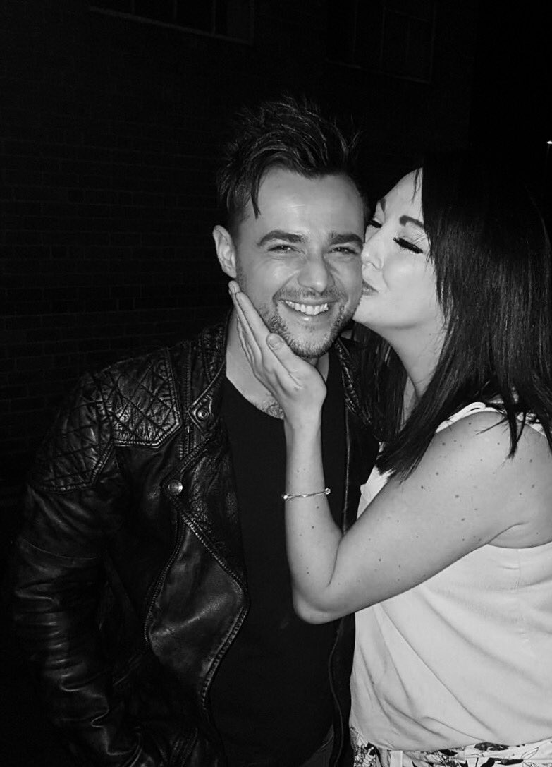 CharliJBarnes's tweet photo. WOW!!Words cant express how amazin yesterday was watchin @FlashdanceUK @joanneclifton u are just incredible! N @benadamsuk I love you so much 😍 thanks 4 takin the time 2 see me after,I'll try not be a blubberin mess next time 😂dreams can come true n you've made me so happy ❤️ https://t.co/YtFAfFo7Wg