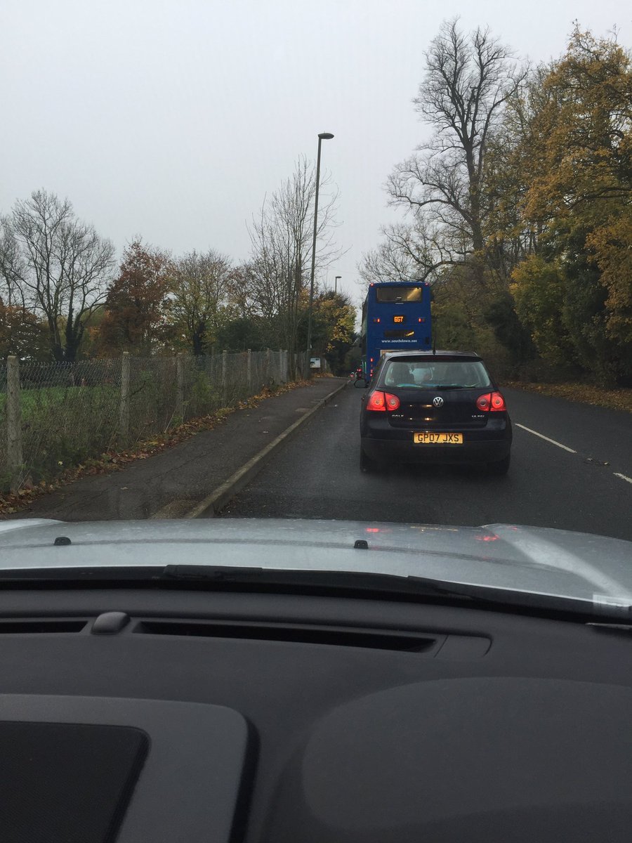 TriSurreyNick's tweet photo. @thameswater @SurreyCouncil Croydon Road in Reigate at 8.15am. All your fault cause you refuse install temp lights https://t.co/Z2qhO2BRcp