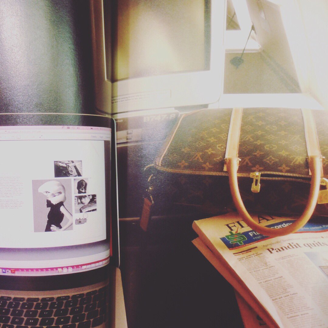 modescriticism's tweet image. #DesignThinking is the process of selling books and services with no knowledge of design nor actual thinking involved.