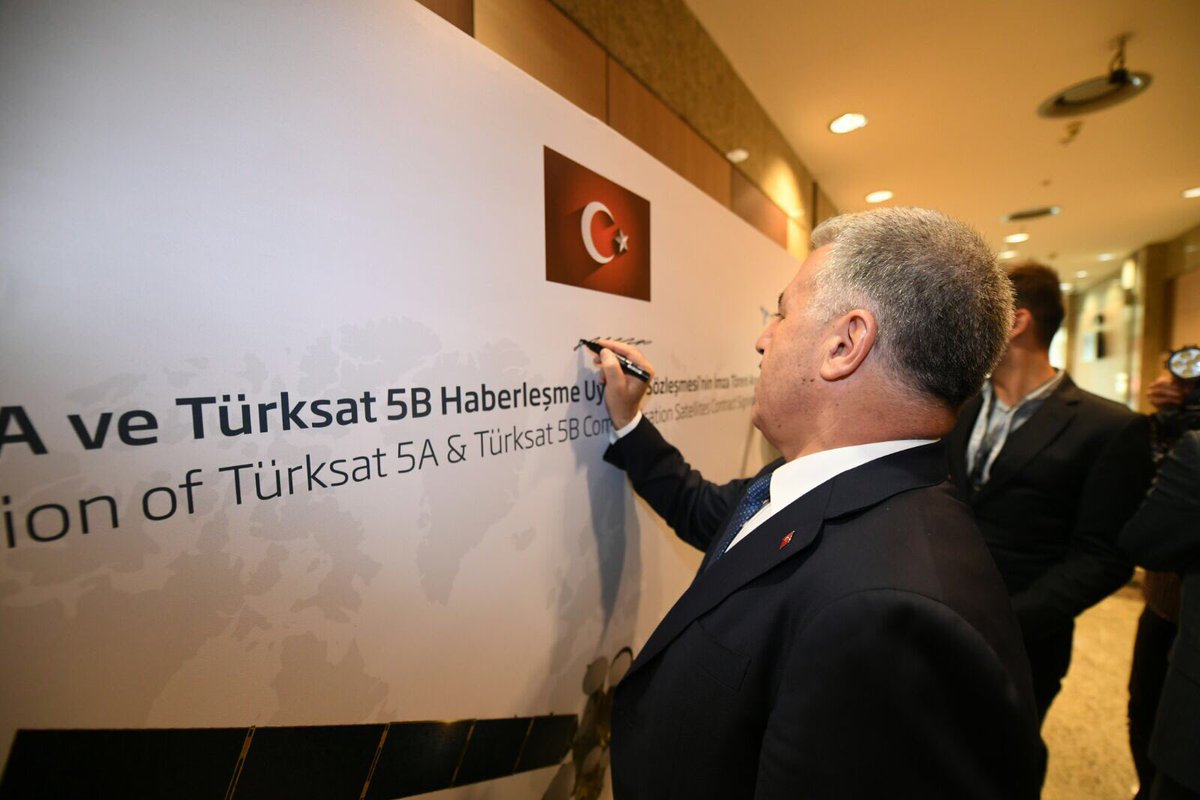 Türksat 5A ve 5B uyduları için imzalar atıldı 28 Nisan 2024